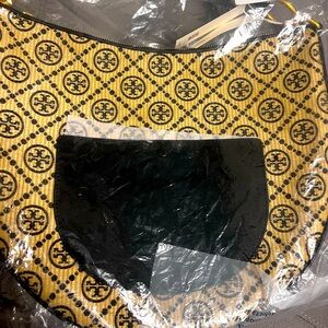 TORY Burch T monogram Raffia zip shoulder bag